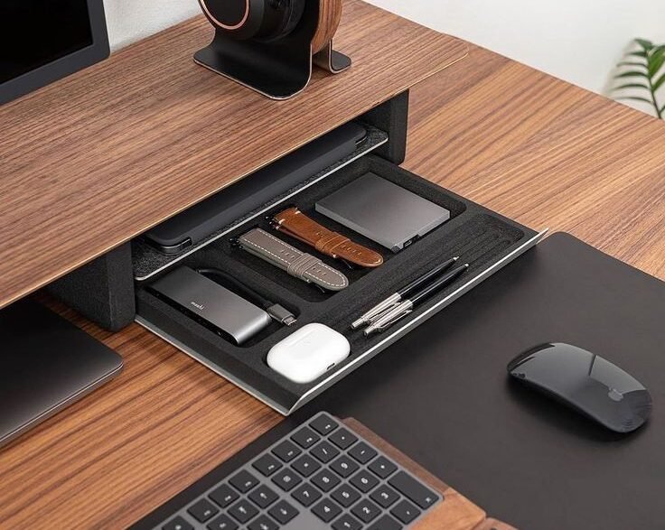 Step-by-Step Guide to Organize Your Desk Like a Pro