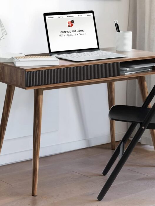 10 Minimalist Desk Setups to Inspire Your Dream Upgrade